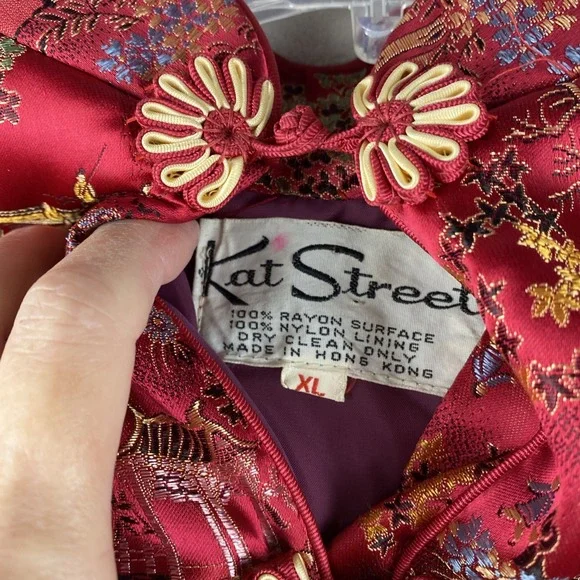 Kat Street Vintage Made in Hong Kong Chinese Asian Red Satin Jacket Women's XL - Picture 11 of 13